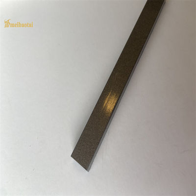 İyi bir fiyat. U Yuvalı Dekoratif Paslanmaz Çelik Karo Döşeme 201 304 Renkli HL Kumlama Kaplama çevrimiçi