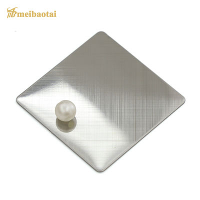 İyi fiyat 1219x2438 mm'lik Altın Renk Kaplama ile fırçalanmış 304 Paslanmaz Çelik Yaprak Otomotiv Sektörü için Boyut çevrimiçi