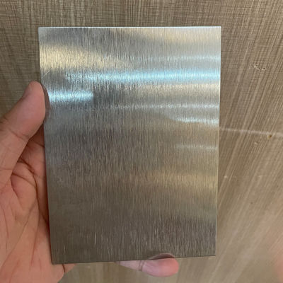 Mutfak tezgahları için 304 Sınıf Satin Finish saç çizgisi paslanmaz çelik levha 1219x2438mm