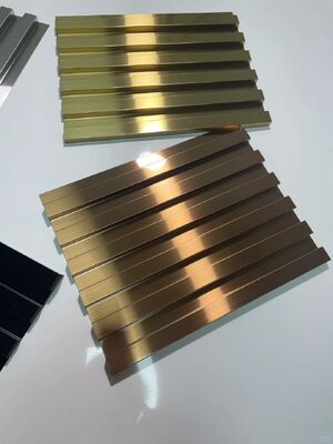 İyi fiyat PVD kaplı 304 paslanmaz çelik dalga paneli 10 feet Tile Edge Trim Profile çevrimiçi
