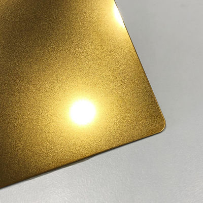 İyi fiyat 1000mm Genişlik ve 7c PVC Film Kaplı PVD Altın Renkli Dekoratif Paslanmaz Çelik Levha çevrimiçi