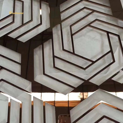 İyi fiyat 304 Pvd Renkli Ayna Finish Paslanmaz Çelik Oda Bölücü Mill Edge Dekorasyon için çevrimiçi