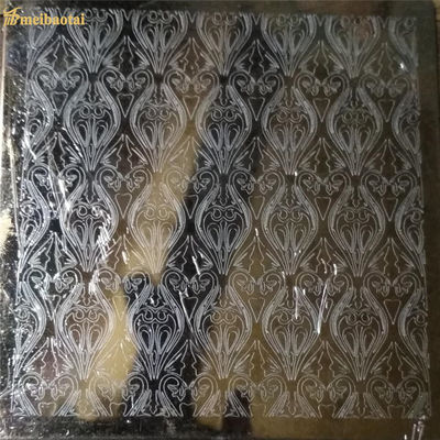 İyi fiyat Siyah Ayna Kazınmış Paslanmaz Sac Kalınlığı 0.3mm AISI çevrimiçi