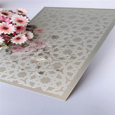 İyi fiyat Sürdürülebilir Asansör Paslanmaz Çelik Sac 4 * 8FT Ayna Özelleştirilmiş çevrimiçi