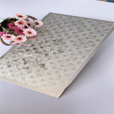 İyi fiyat 0.65mm Kazınmış Paslanmaz Çelik Sac JIS Standart Freze Kenarı çevrimiçi