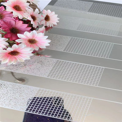 304 paslanmaz çelik kazınmış levha ayna bitirme ve dekoratif uygulamalar için 1219x3048mm Boyutlu