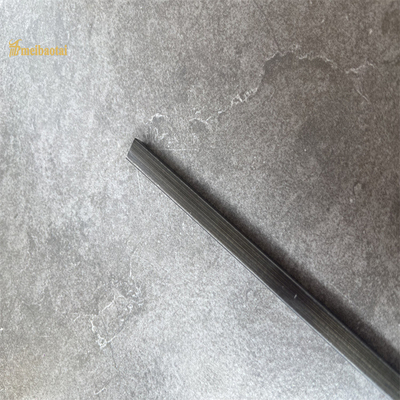 AISI Paslanmaz Çelik Kiremit Trim İnce Çizgi Bitmiş Kalınlık 0.6MM